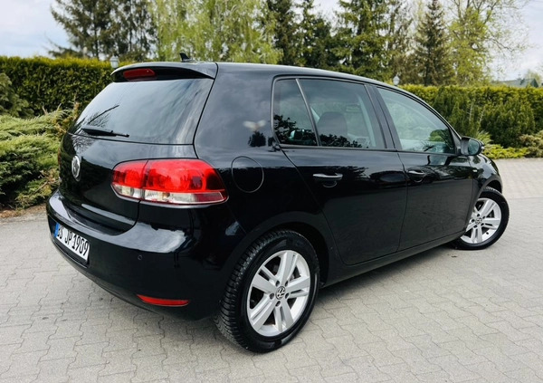 Volkswagen Golf cena 26900 przebieg: 152000, rok produkcji 2012 z Garwolin małe 379